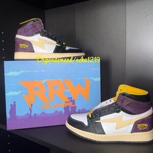 Kiy Studios X “ROAD RUNNER WORLDWIDE” High Men Size 7